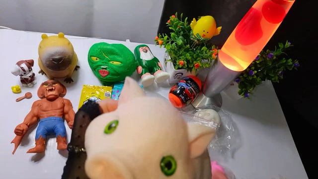 ASMRUnboxing squishies and stress relievers for your satisfaction, sleepAnd a magical lava lamp ✨