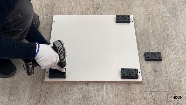 МИКОН Видео сборка. Шкаф Альта (0,5) C зеркалом.