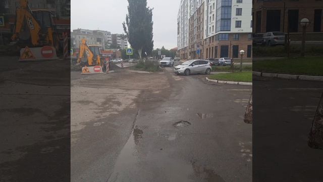 По тротуарам как по дороге