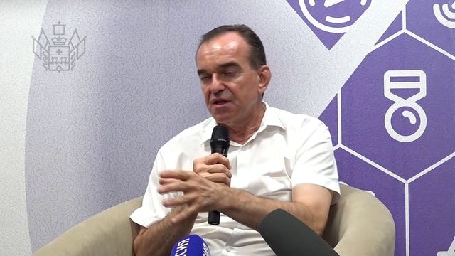 Вместе с Евгением Поддубным посмотрел строительство филиала краевого фонда «Защитники Отечества»