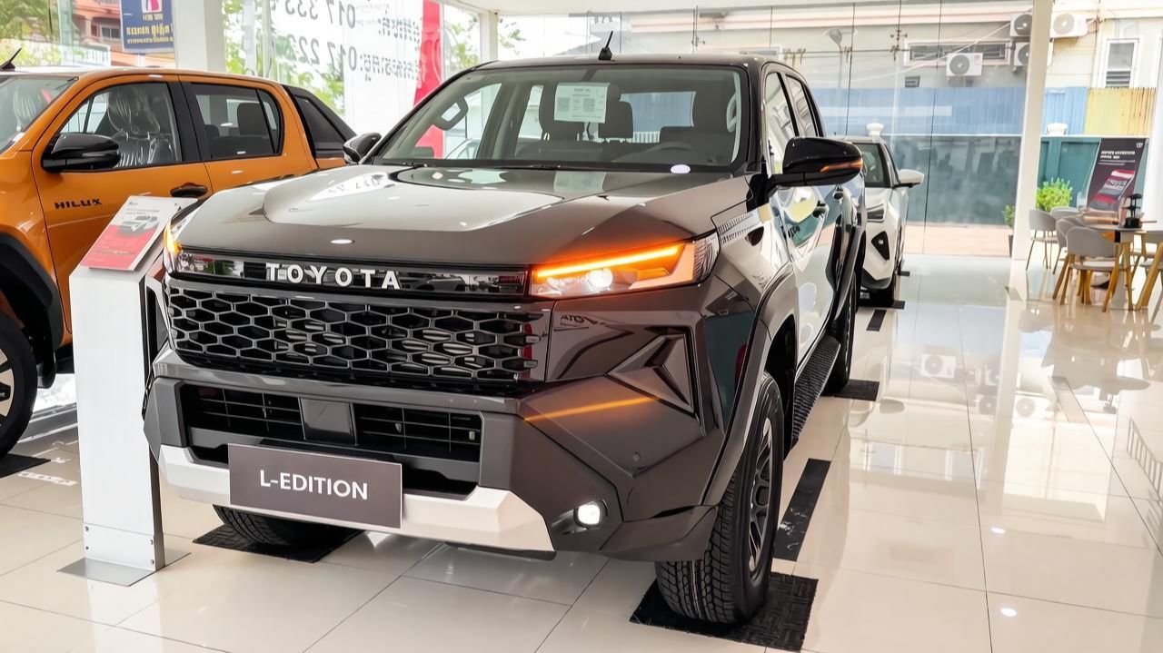 ПИКАП TOYOTA Hilux Travo L-Edition 2027 года — мощный внедорожник для ваших задач. Обзор автомобилей