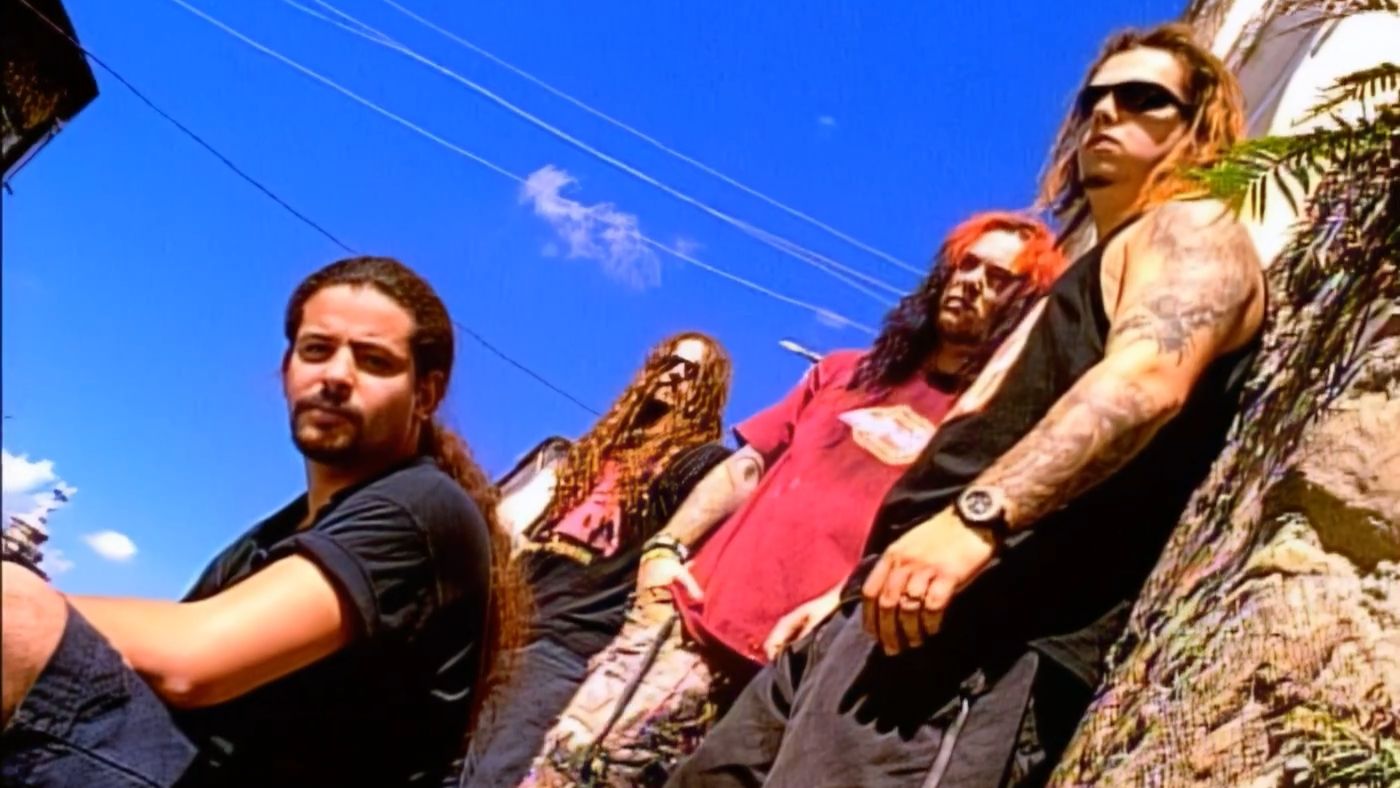 Sepultura - Roots Bloody Roots [HQ]