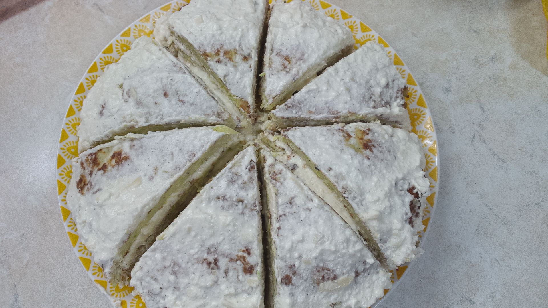 Кабачковый торт с творожным кремом