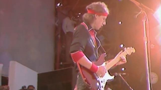 Dire Straits - Sultans Of Swing (Live Aid 1985)