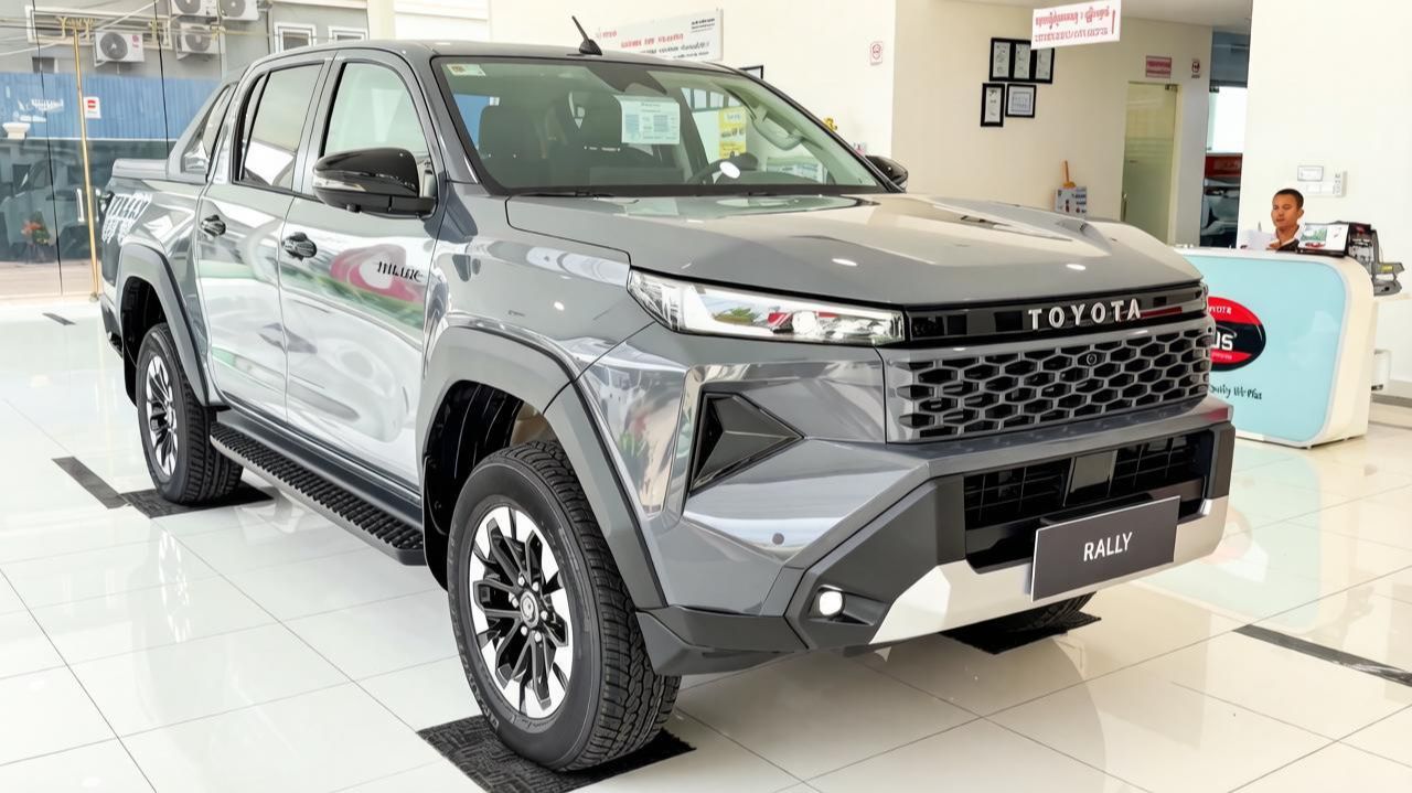 TOYOTA HILUX TRAVO RALLY 2027 года отличный внедорожник для любых видов дорог. Обзор автомобилей.