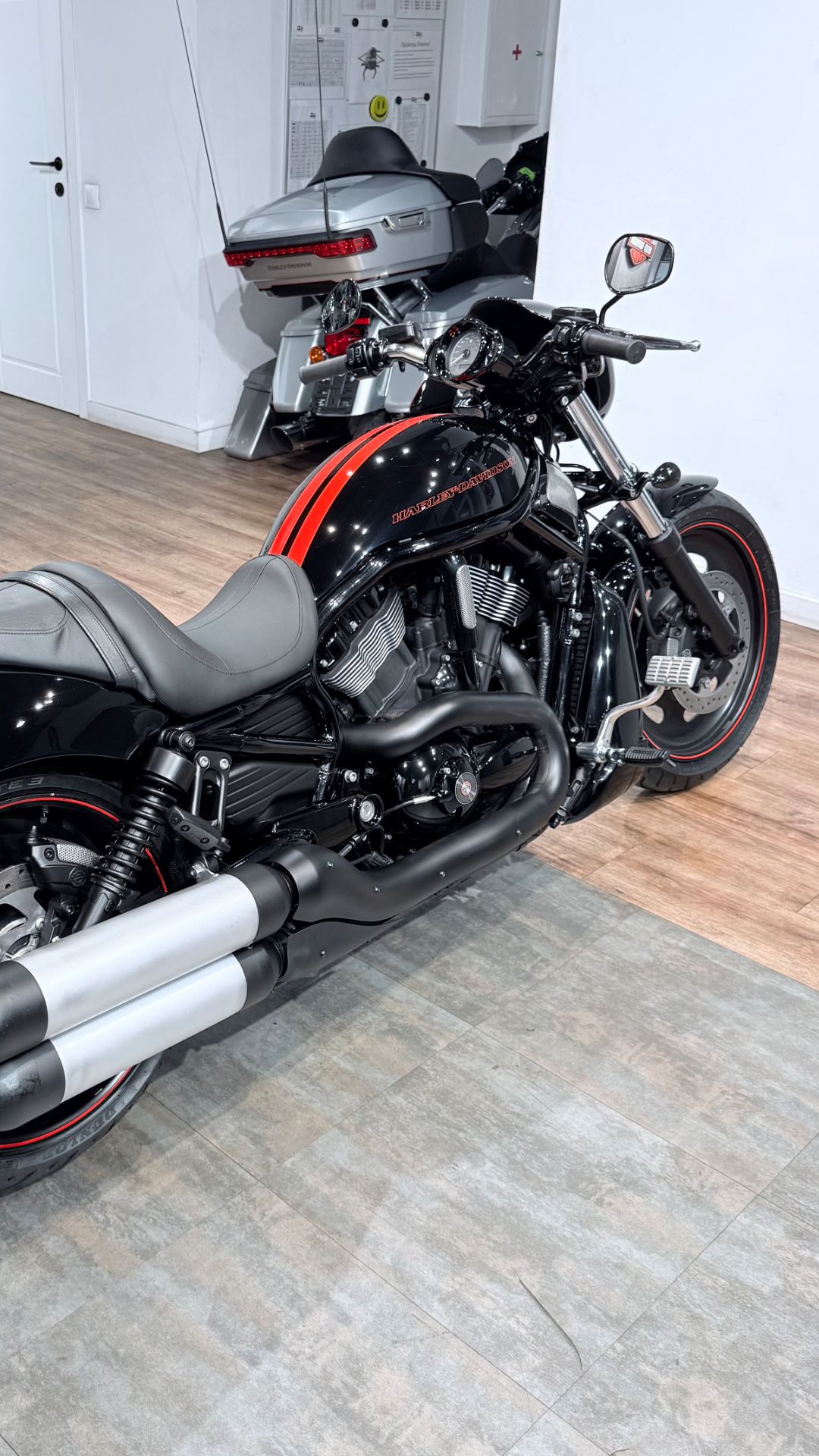 + 2009 HD V-ROD Night Rod Special ABS Orange Black 19K (VIN 5HD***6796)