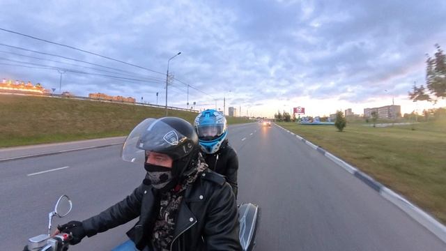 Последние тёплые дни сезона: мотопоездка с женой