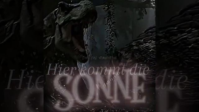 Queen Vs King  #jurassicworld #edit #spinosaurus #tyranosaurusrex #jurassicpark3 #fypviralシ #foryou