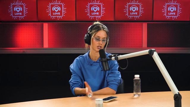 Юля Паршута о новом авторском треке и ред флагах | Красавцы Love Radio