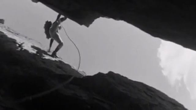 Отрывок фильма 70 х про героизм альпинистов