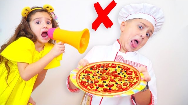 КАМИЛЬ СЖЁГ НАШУ ПИЦЦУ! 🔥 Худший повар в мире!