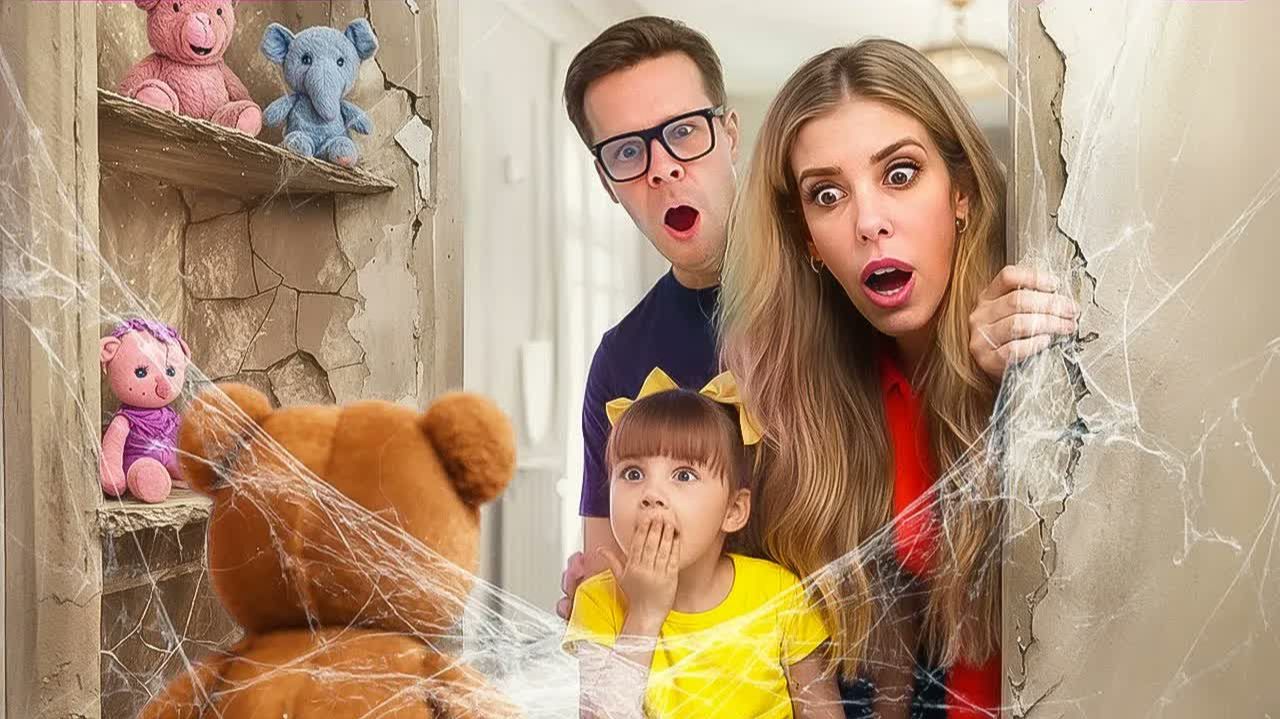 Мы нашли ЭТО в нашем НОВОМ ДОМЕ тур по дому