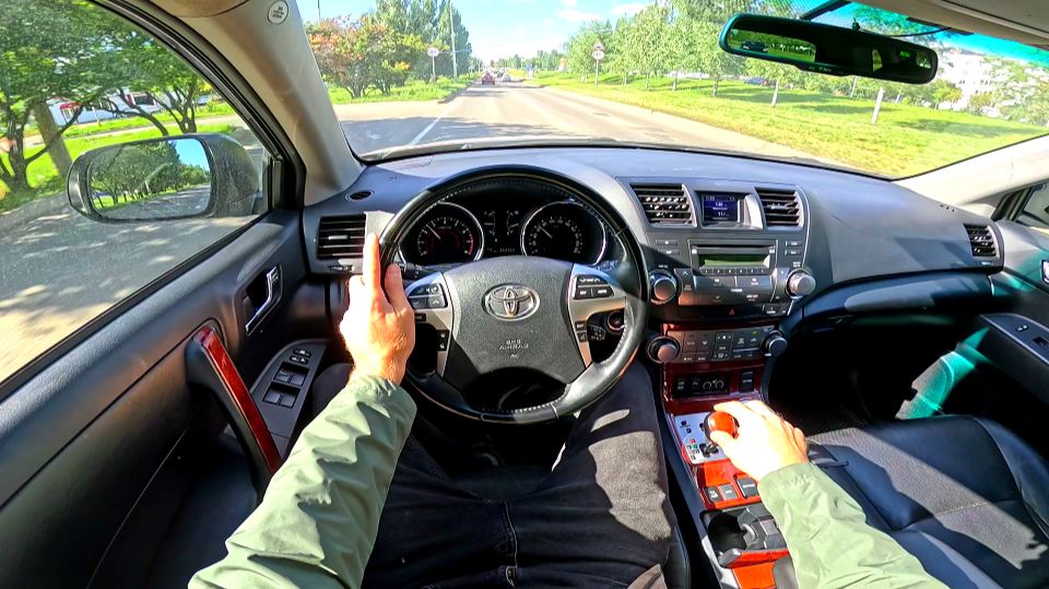 2011 TOYOTA HIGHLANDER 3.5L POV TEST DRIVE