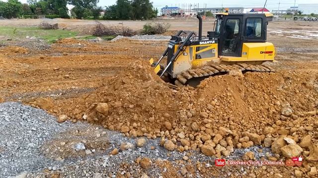 Powerful Landfill Work! Skilled Bulldozer Clear Trees, Deep Mud And Push Stones & Heavy Dump Trucks