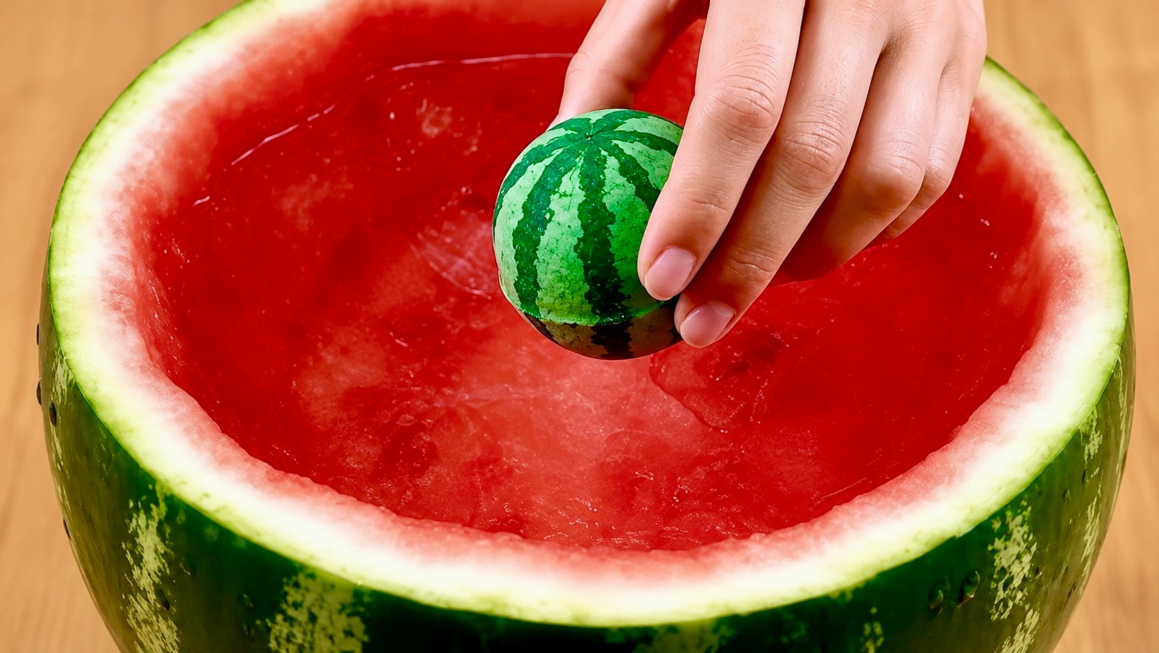 Сюрприз Еда в Шариках 🍉✨ Невероятно приятная ИИ-анимация как в Мультики!