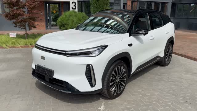 GEELY GALAXY M7 2026 WHITE/BLACK