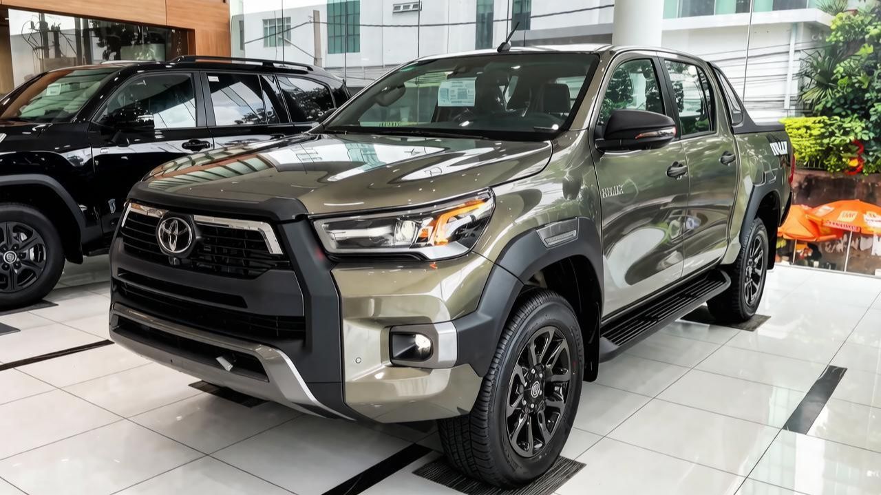 TOYOTA HILUX RALLY 2026 года новейший дизайн и невероятная мощность! Обзор автомобилей.
