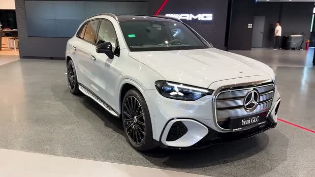 Mercedes GLC 400 2027 - Интерьер и Экстерьер