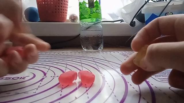 Битва желейного D4c Love Train Vs желейного The World