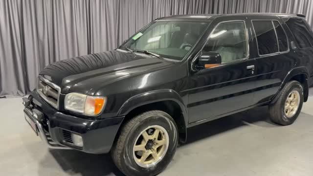 Nissan Pathfinder 1999