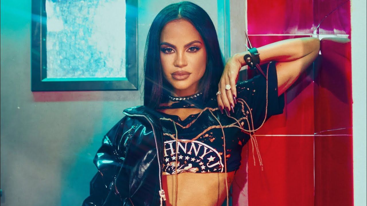Natti Natasha - La Falta Que Me Haces