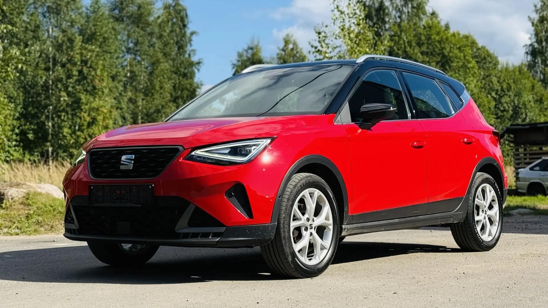 Метановый компакт-кроссовер из Германии. SEAT ARONA FR 1.0TGI CNG.
