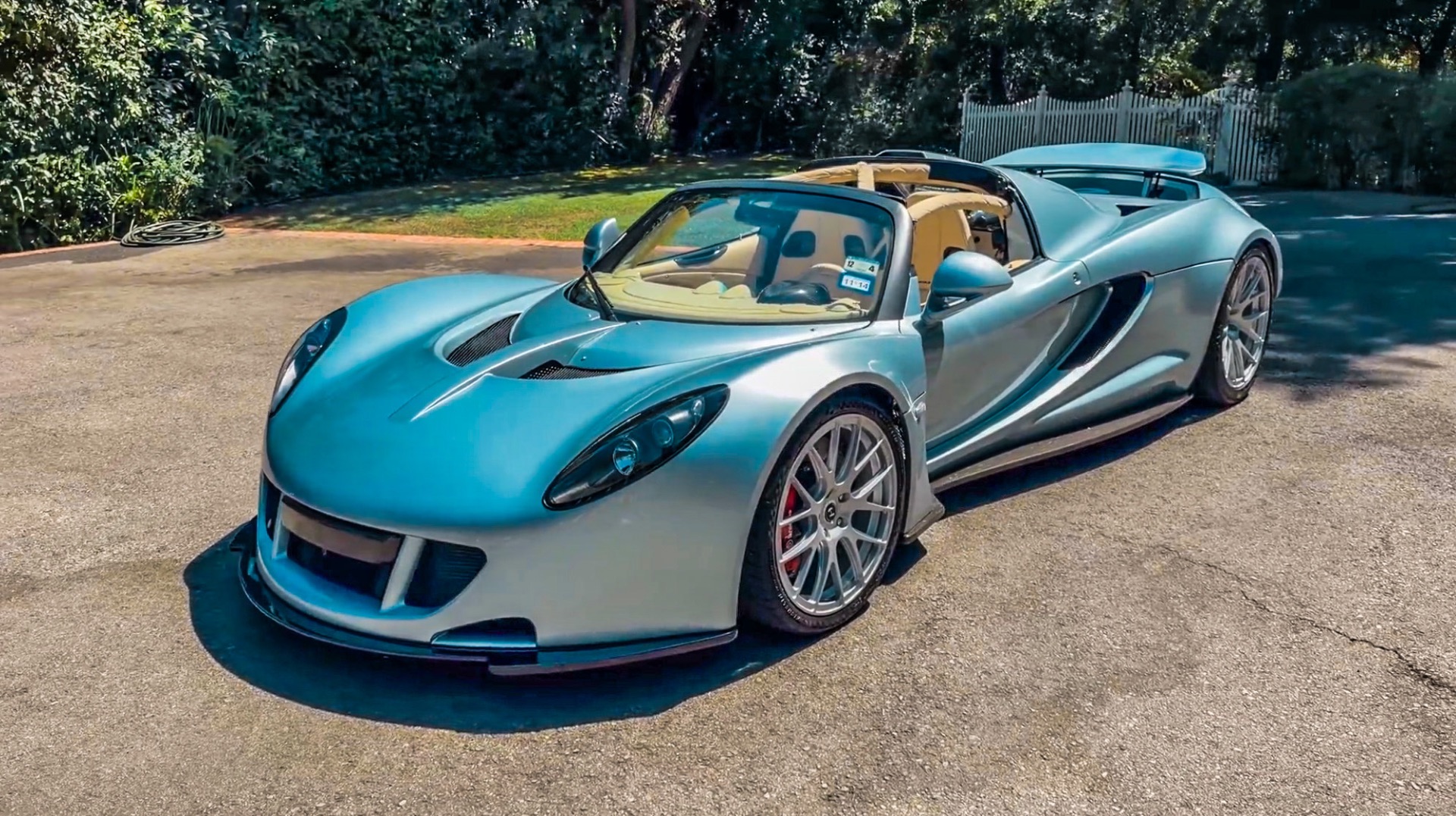 Hennessey Venom GT POV DRIVE в 4К!