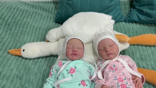 Кукла Reborn✨ влог с двумя малышками🎀