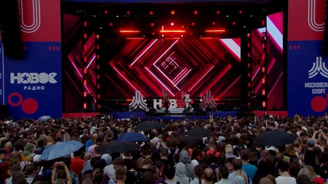 NEMIGA: Open-air Нового Радио в Лужниках | Молодость, Мои мучения, Я и бал #nemiga #немига #музыка