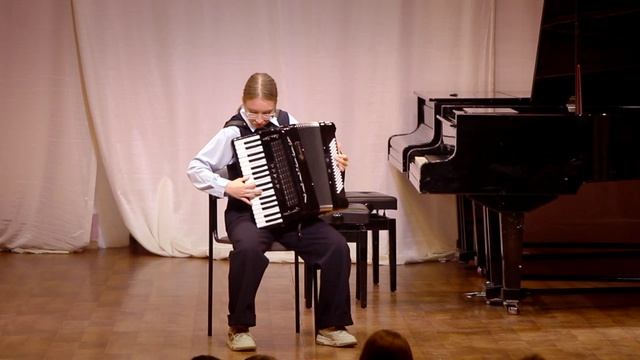 07 - «Золотая рыбка» С. Гардейчик исп. Клабукова Ирина (аккордеон), преп. Самозвон Ю. Ю.