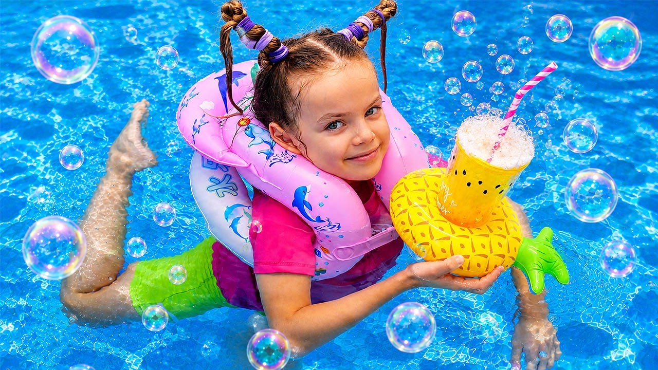 Вечеринка с пузырями в бассейне: Майя и Лина ищут ключ от сундука 🎈🛁 | Для детей