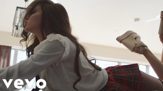 KristaFoxx - BANDITA
