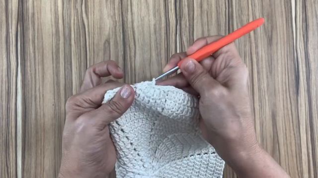 Americano Em Crochê Vitória Régia