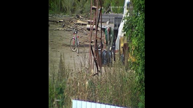 вз№80-03.09.26-Нелегальная АЗС рядом с забором дачи-Создание условий для нового пожара, после 2023 г