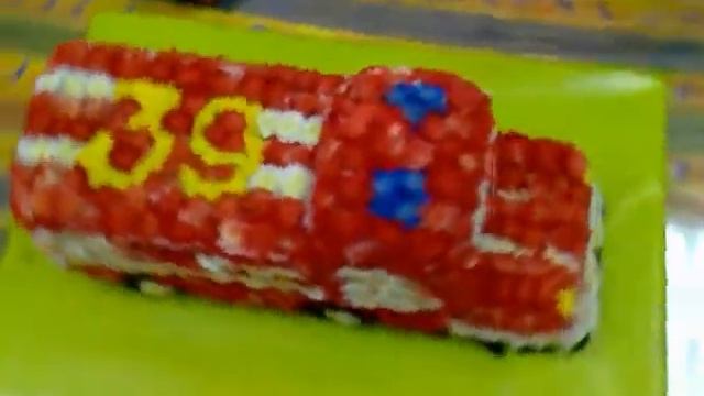 игрушка из живых цветов