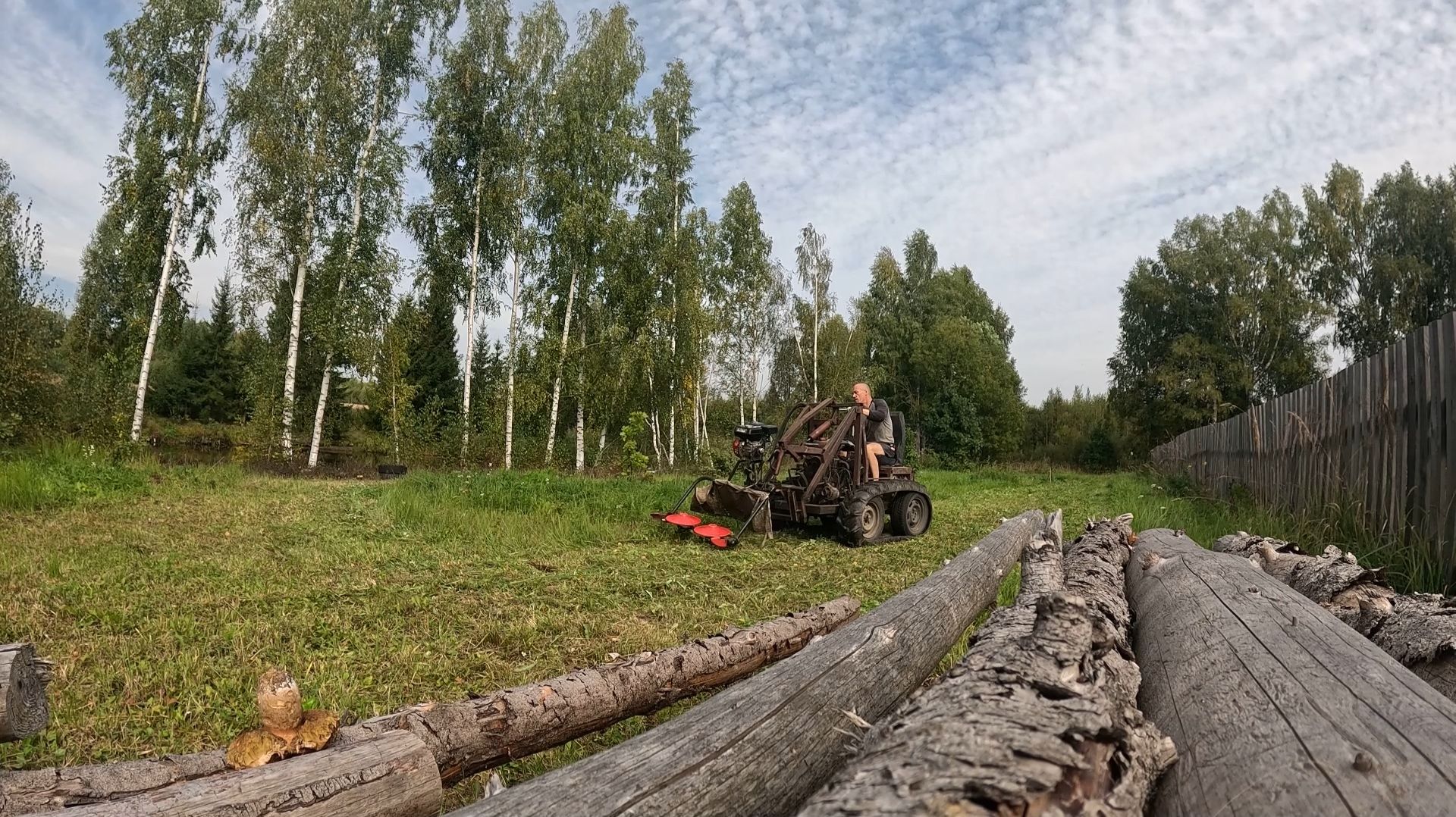 Ломаю косилку но кошу траву