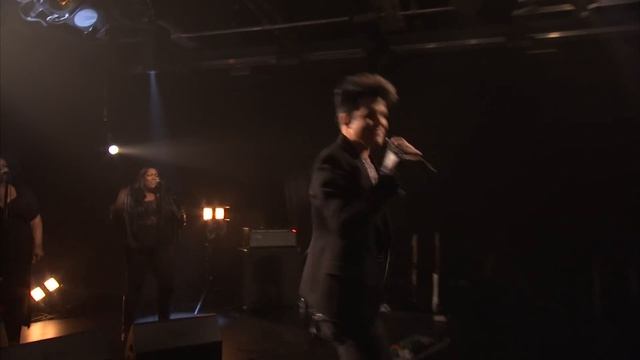 Adam Lambert - Cuckoo (AOL Sessions)