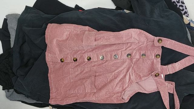 Женские платья, юбки зимние  секонд оптом 2 пак