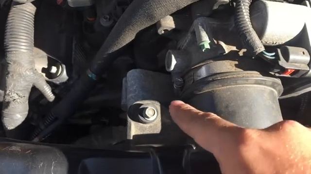 Jeep Grand Cherokee WK2 Headlight Replacement | Jeep WK2 D1S (HID) Lightbulb Replacement Tutorial