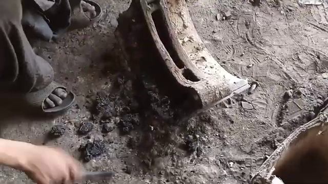 How To Grease Truck Tire  With Small Tools | Bearing Grease | Old Truck Tire Fitting |easyway
