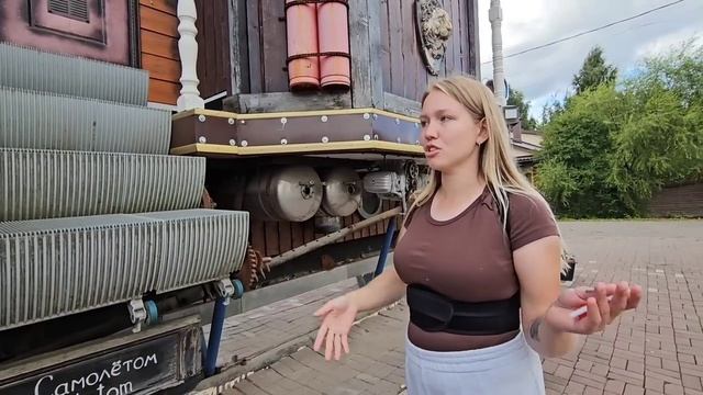 Самый удивительный Дом с самолётом! Такого точно нет нигде в мире!