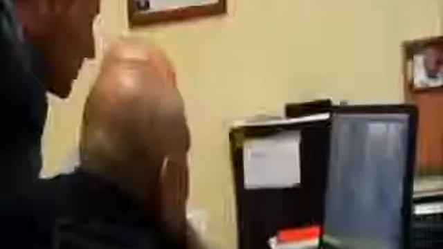 Documentario - La Polizia Entra A Scampia