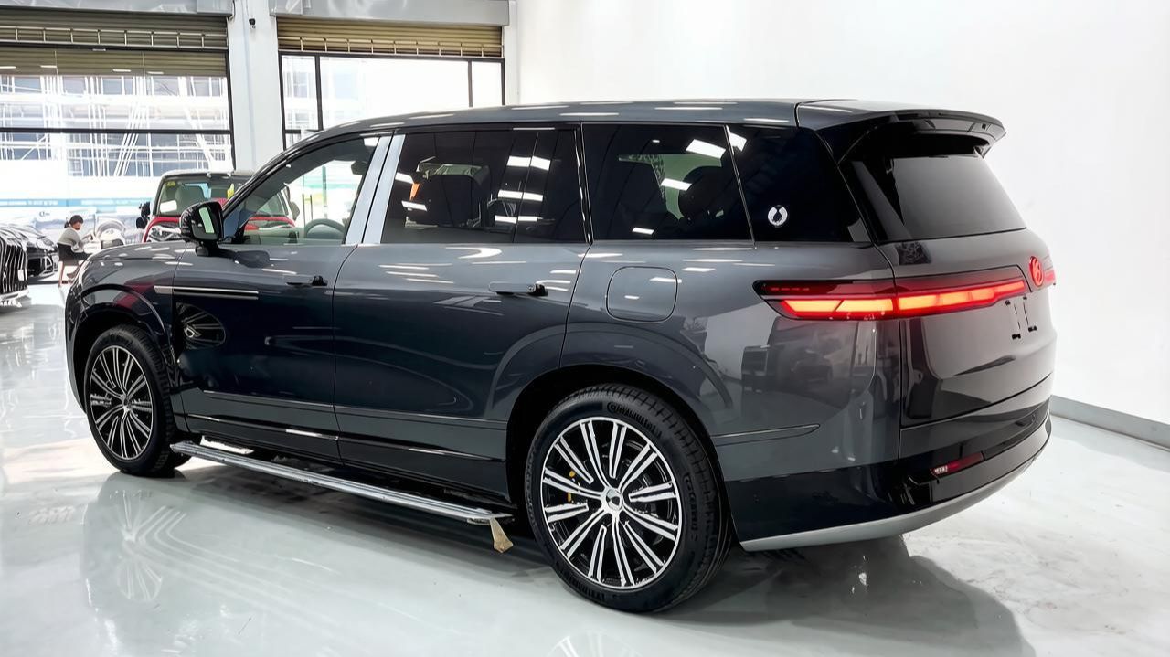 BYD DENZA N9 2026 года — суперпремиальный качественный автомобиль. Обзор автомобилей.