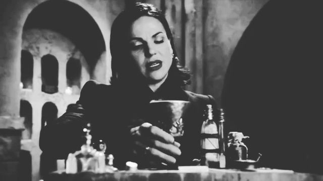 Robin X Regina -  The Resistance