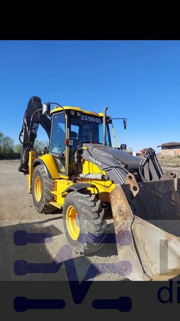 VOLVO BL71 2008г. После ремонта коробки передач, не отключается передний мост.