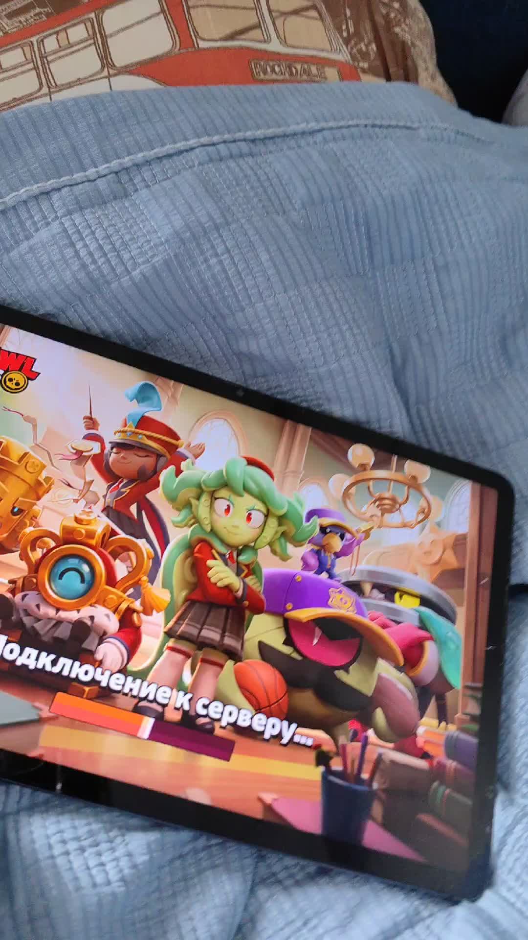 Cr