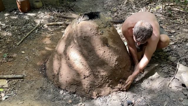 Primitive Technology 2.5 M Natural Draft Furnace Experiment.