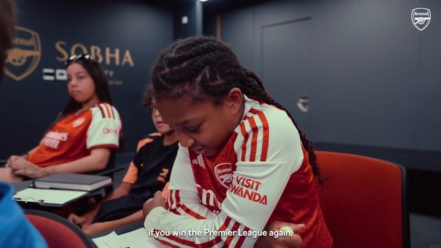 Would Declan Dye His Hair Red?  Rice Answers Questions From Arsenal In The Community