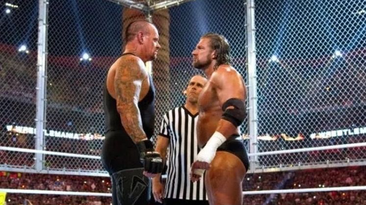 Triple H Vs The Undertaker (WWE Wrestlemania 28, 2012)