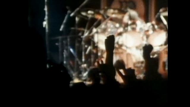 Motörhead – Iron Fist (1982)